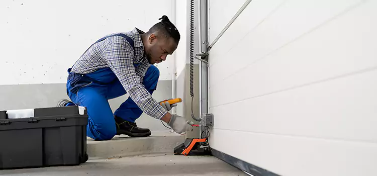 Expert Solutions for Every Garage Lock Need in Willowbrook, CA
